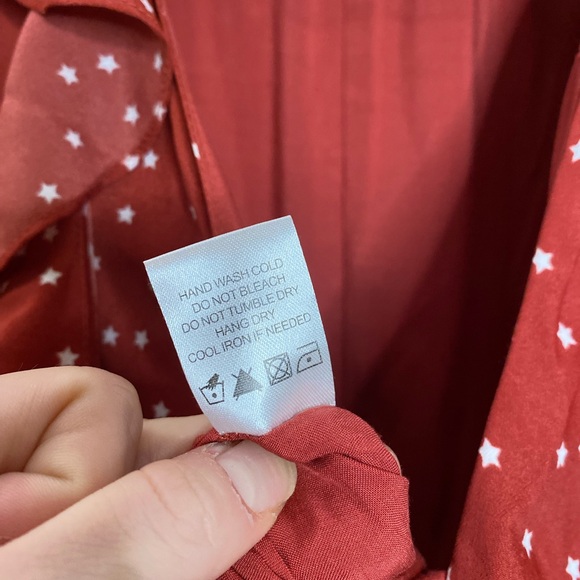 Lovers + Friends | small red star print romper dress - Picture 5 of 6